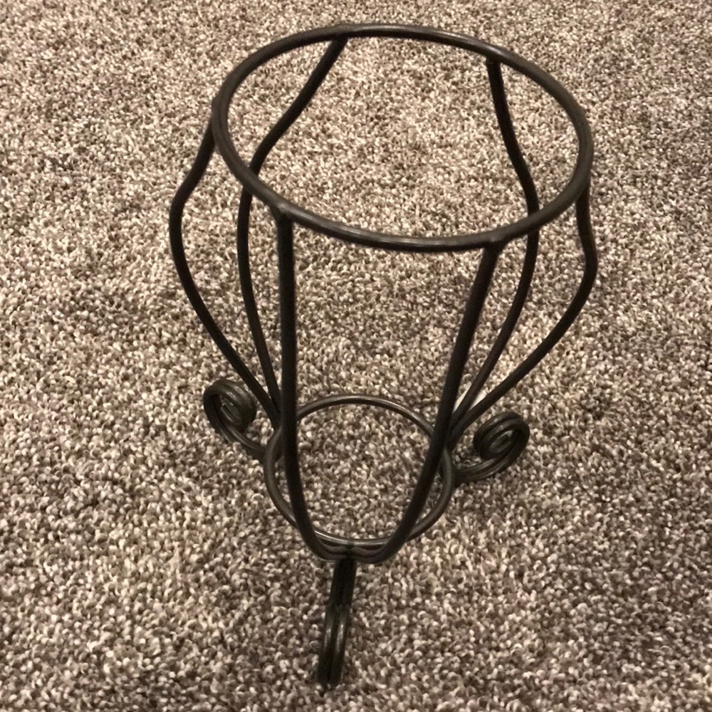 PartyLite - P8903 Slim Hurricane Stand